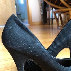 Black sparkly high-heels
